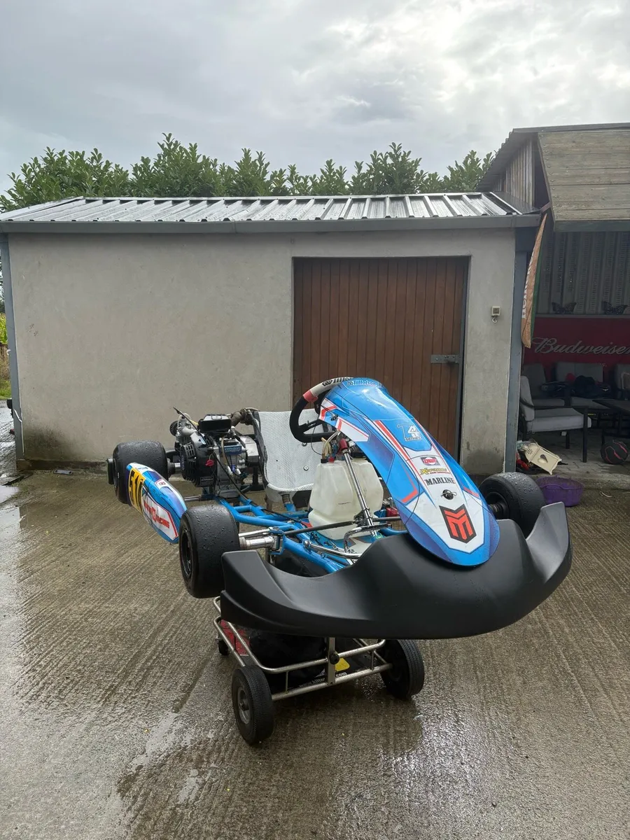 Tillotson T4 senior race winning kart - Image 1