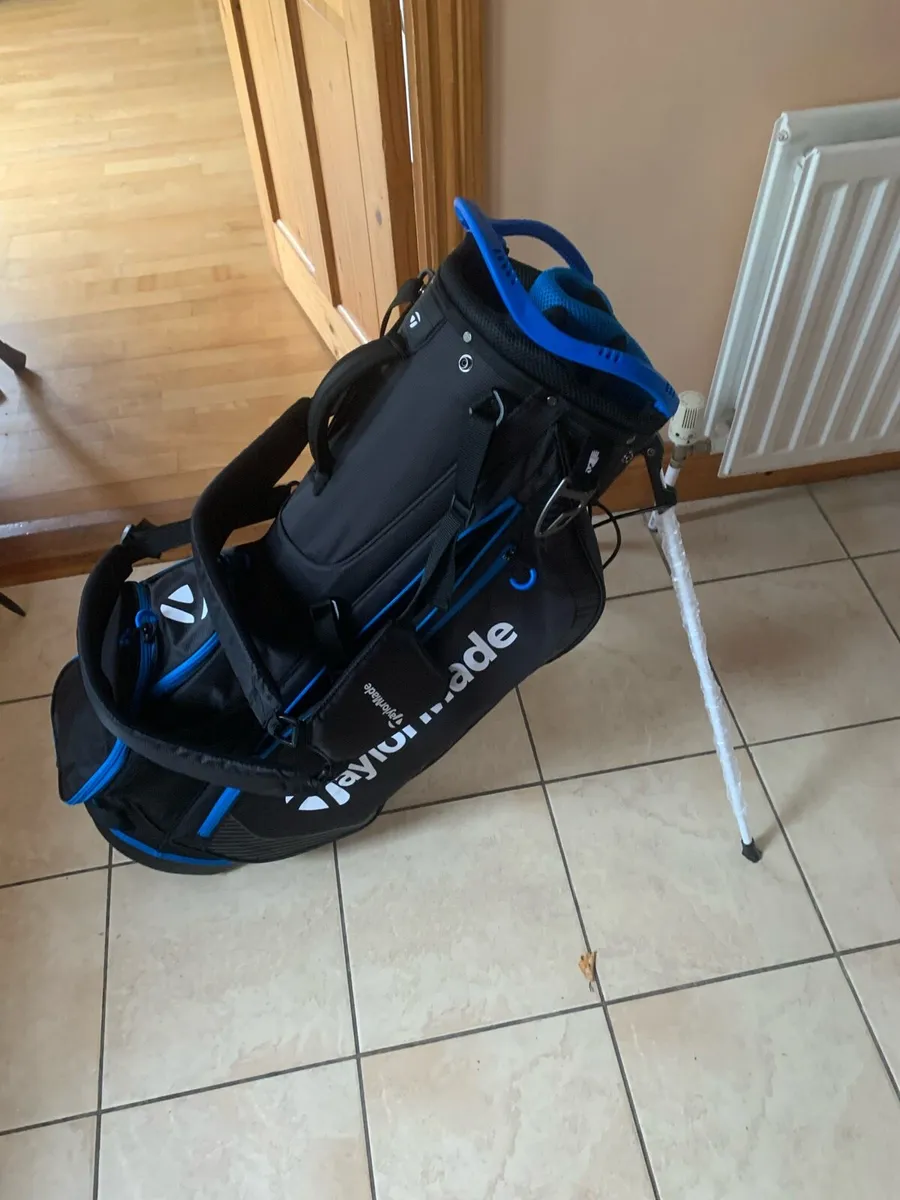 Taylormade carry bag - Image 1
