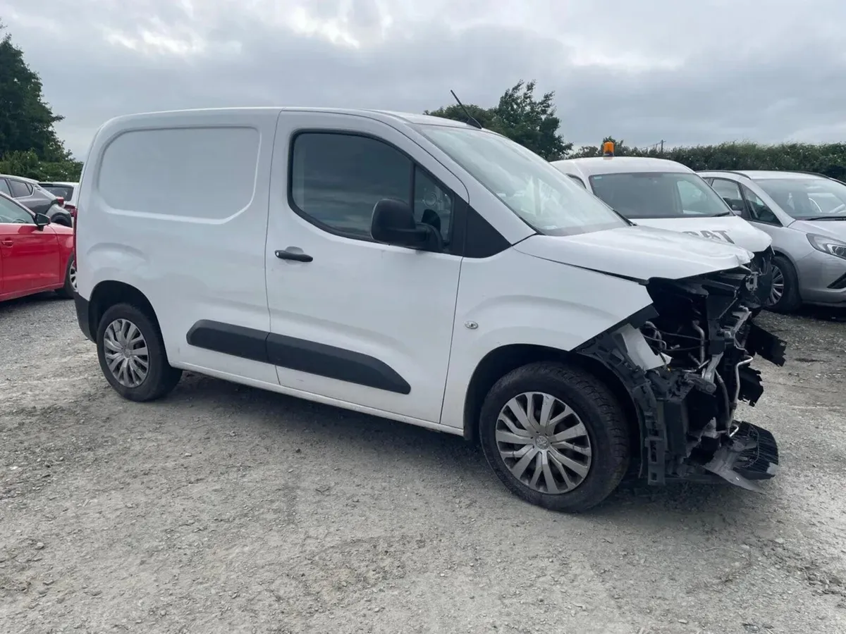 21 Peugeot partner - Image 1