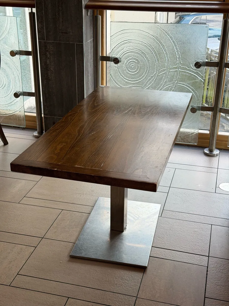 Table + Chairs - Image 1