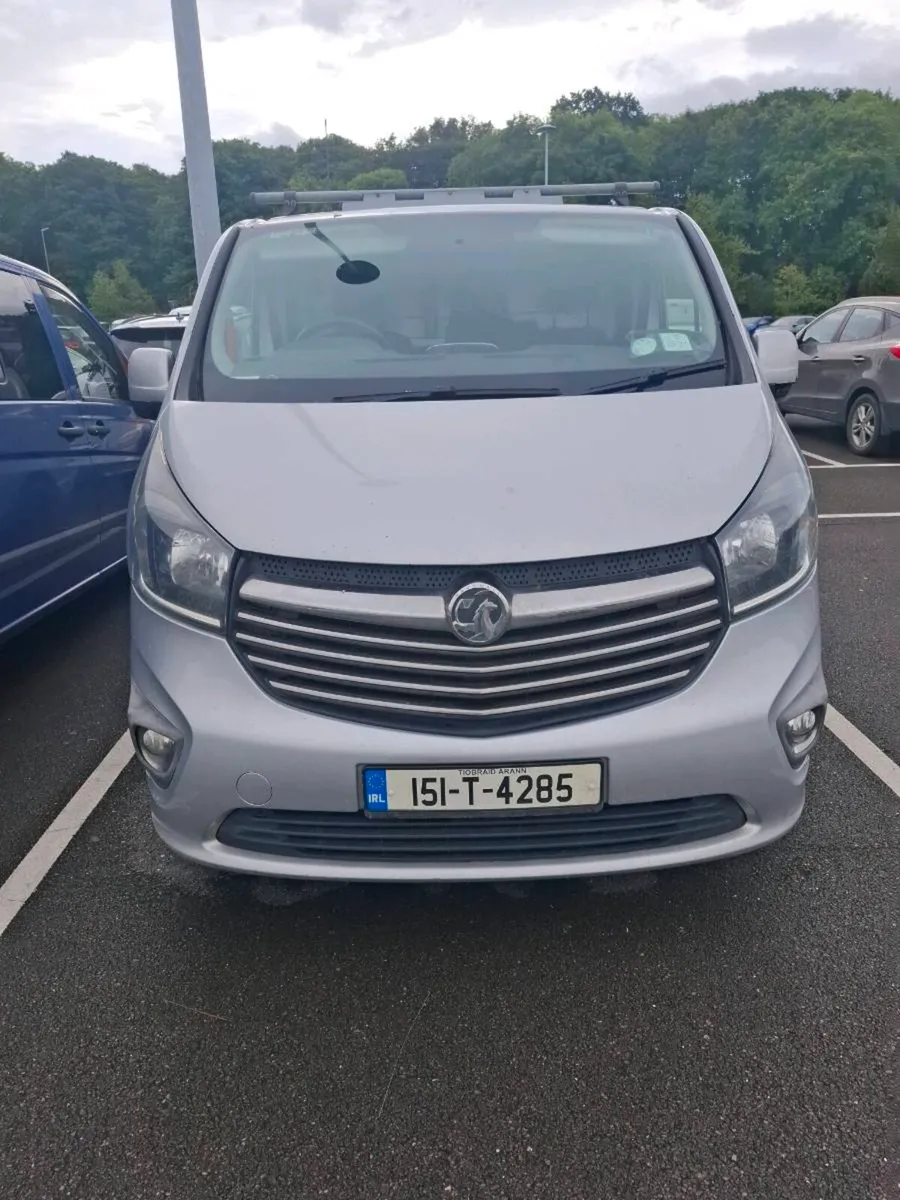 VIVARO TRAFIC - Image 1