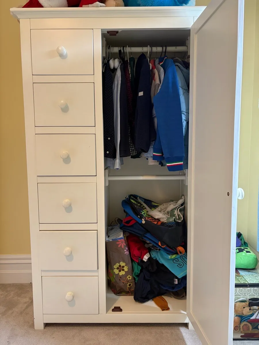 Kids Wardrobe & Chest of Drawers - Image 3