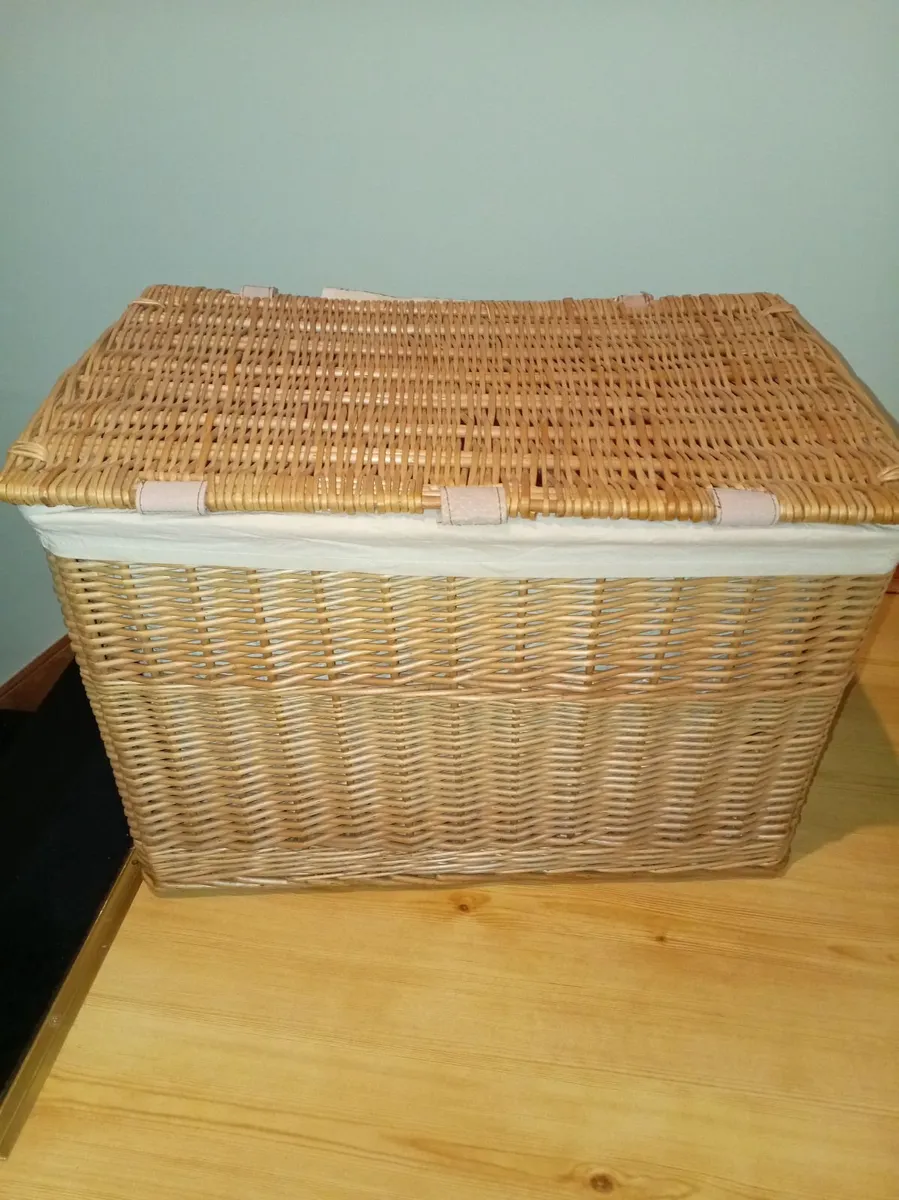 Wicker storage - Image 4