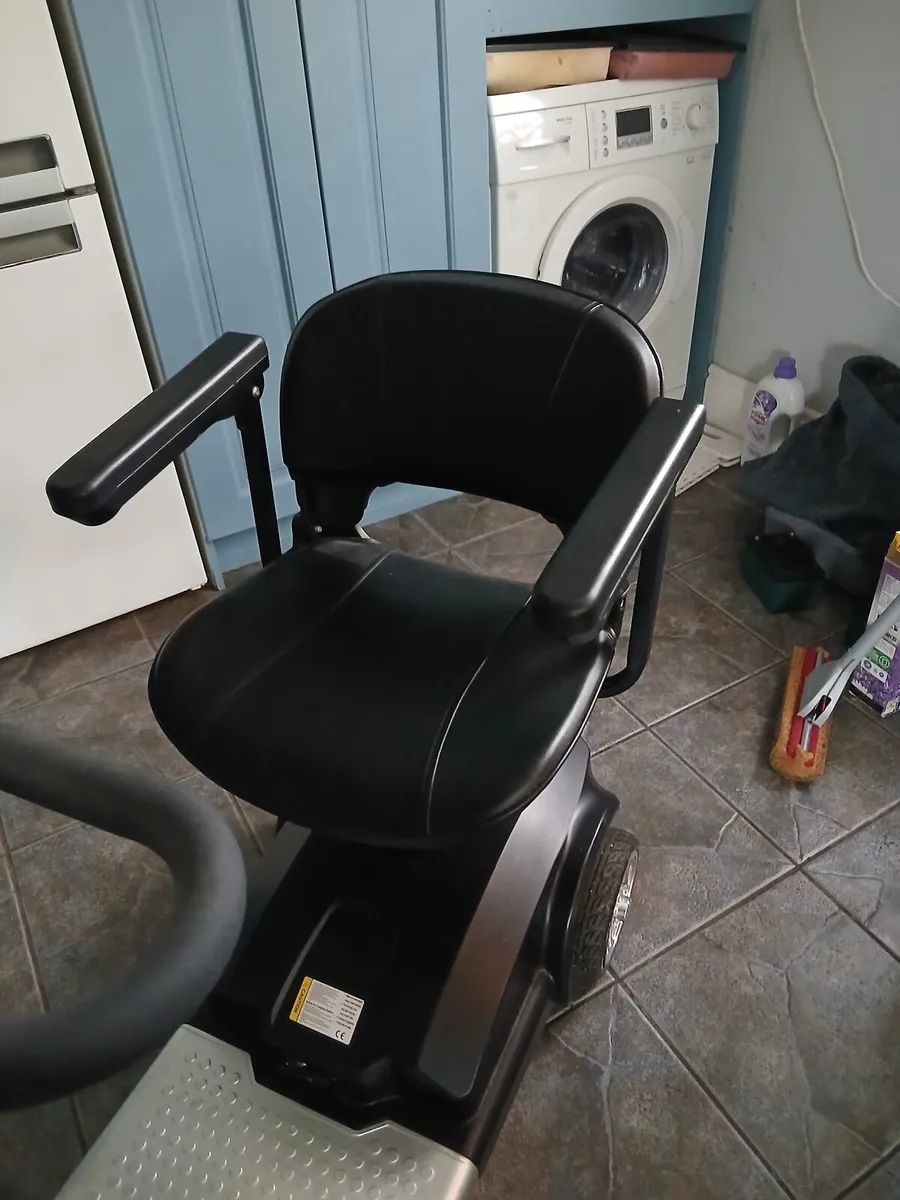 Mobility Scooter - Image 3