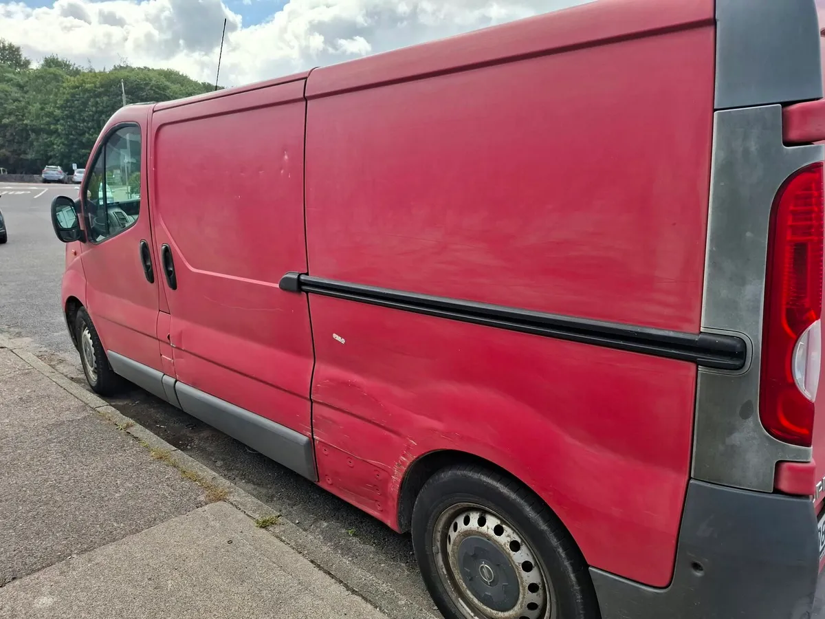 Opal Vivaro - Image 2
