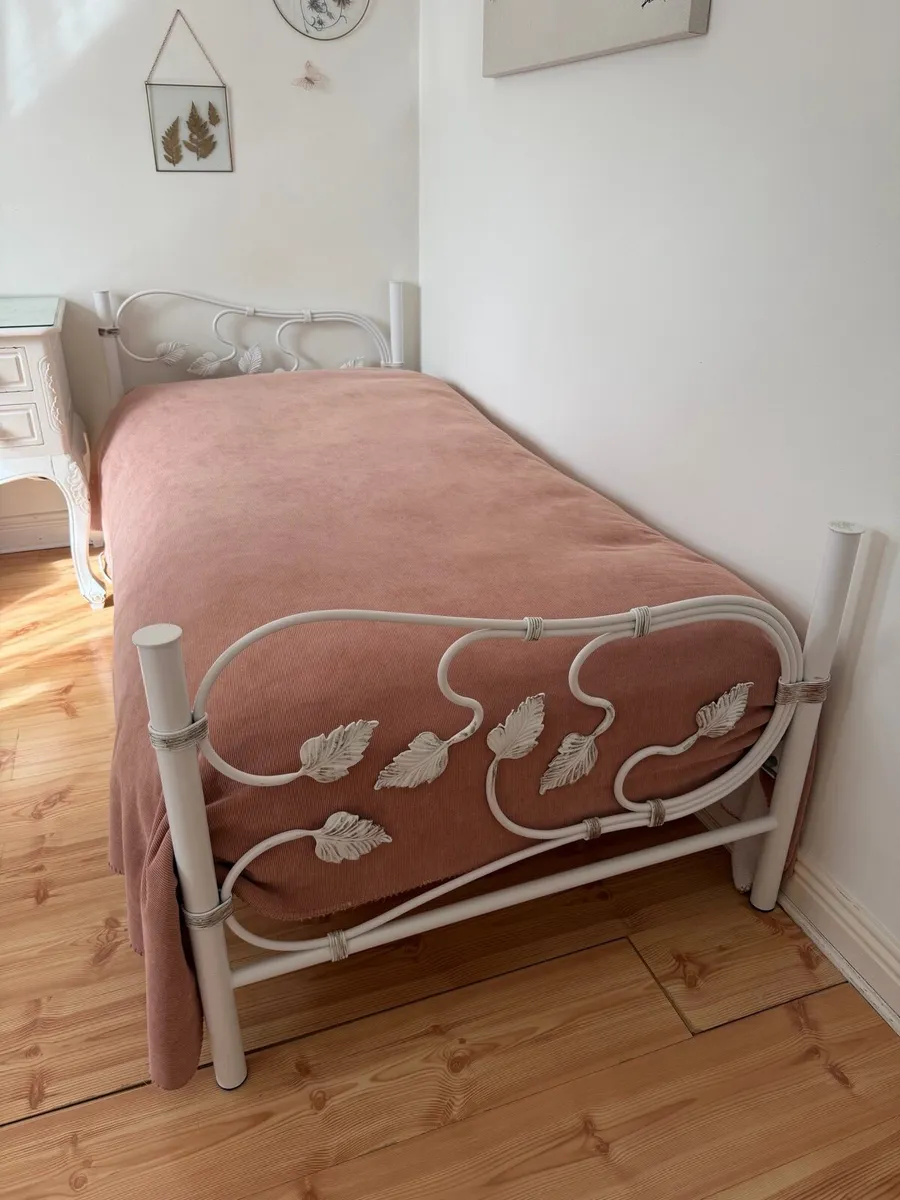 Handcrafted white metal single bed with mattress - Image 1