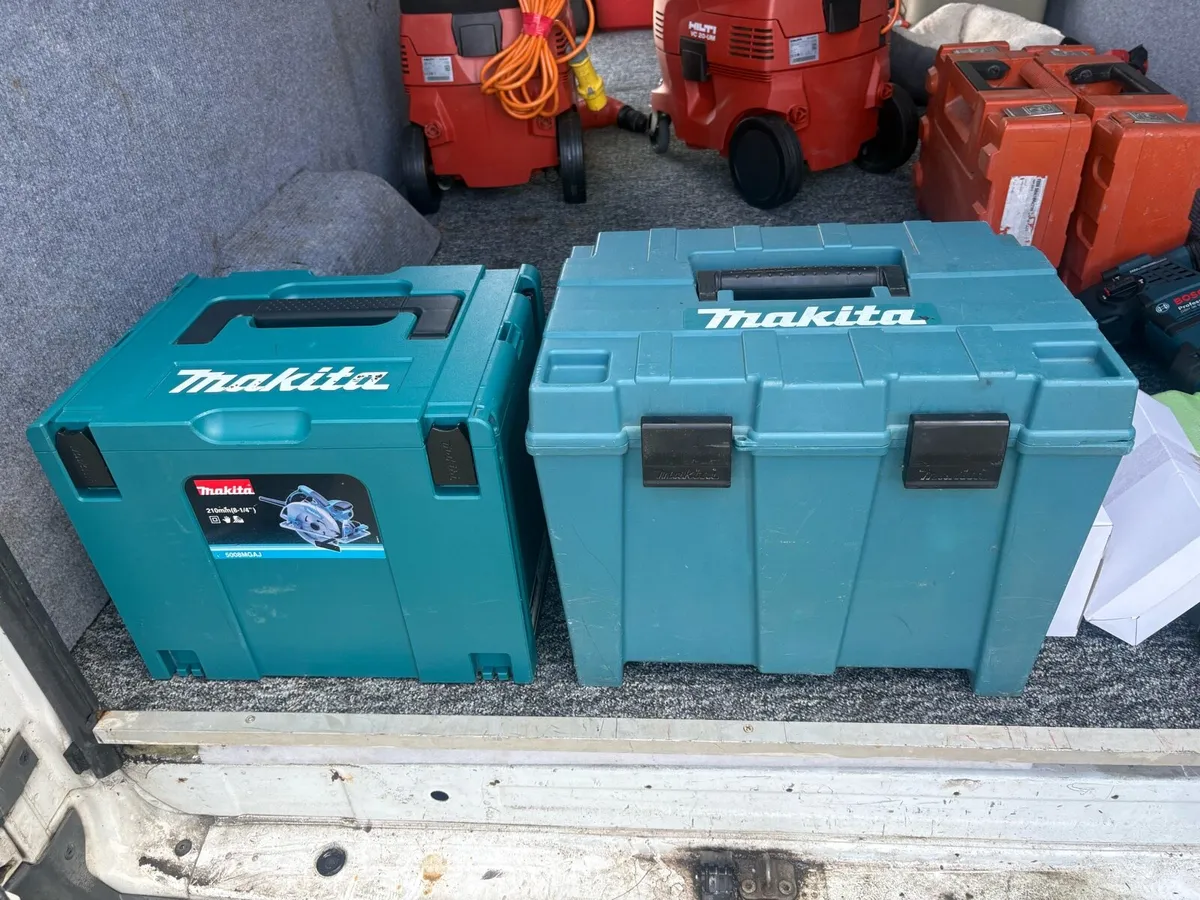 Makita MG5008 Circular Saw - Image 1