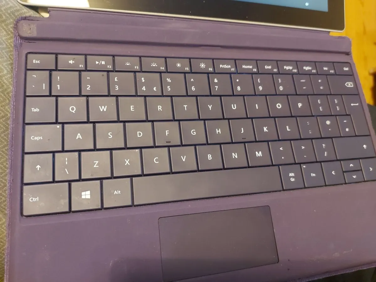 Microsoft Surface Laptop Tablet, 4GB Ram 128GB SSD - Image 4