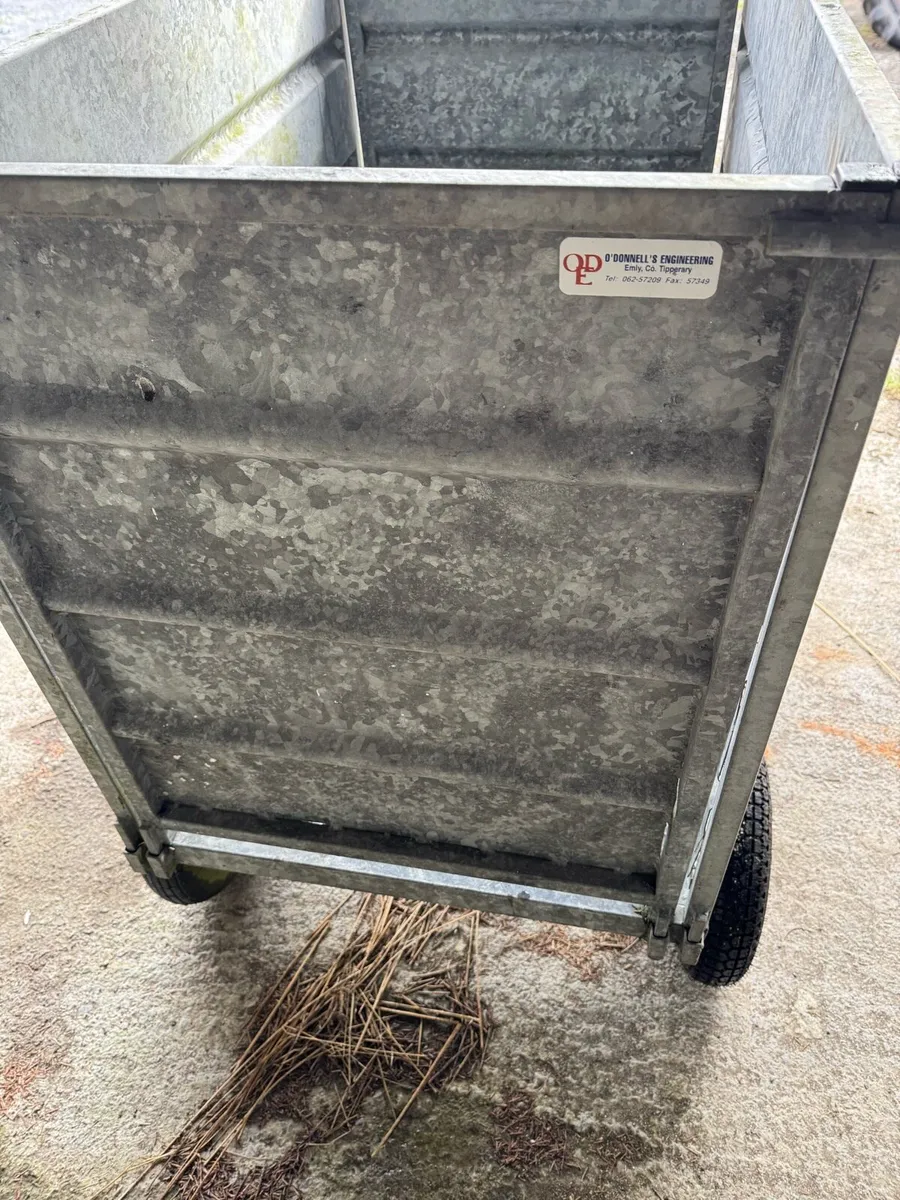 O’Donnell Engineering Galvanised Calf Transporter - Image 4