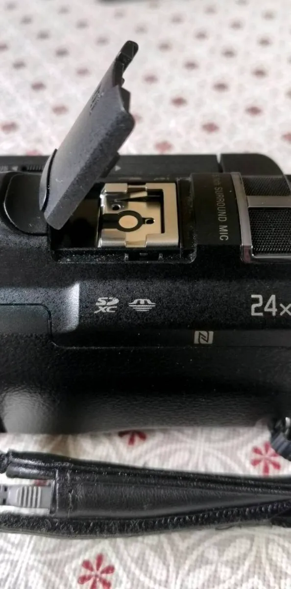 Sony HD camcorder - Image 4