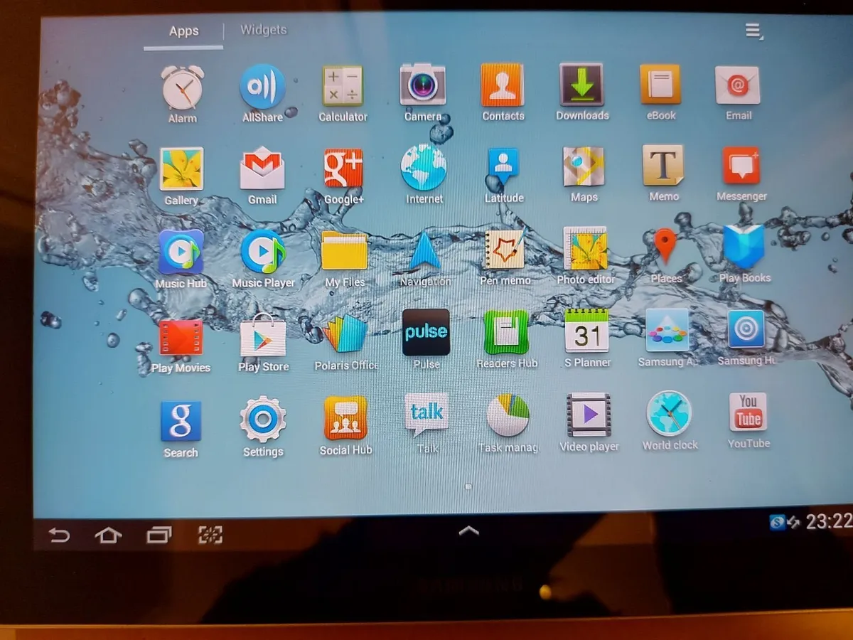 2 x Samsung Galaxy Tab 2 Tablets, 1 Black. 1 White - Image 4