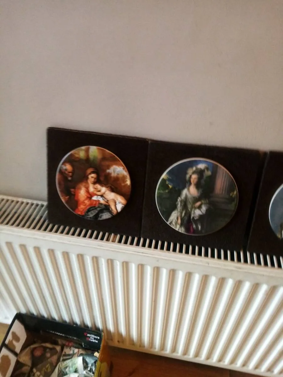 Plates - Image 4
