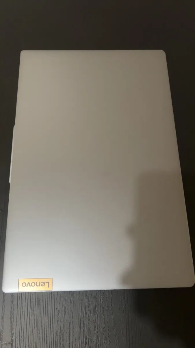 Lenovo laptop - Image 2