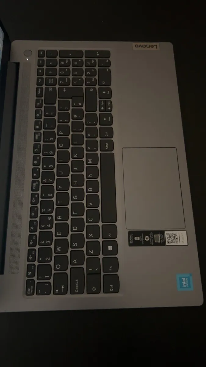 Lenovo laptop - Image 3