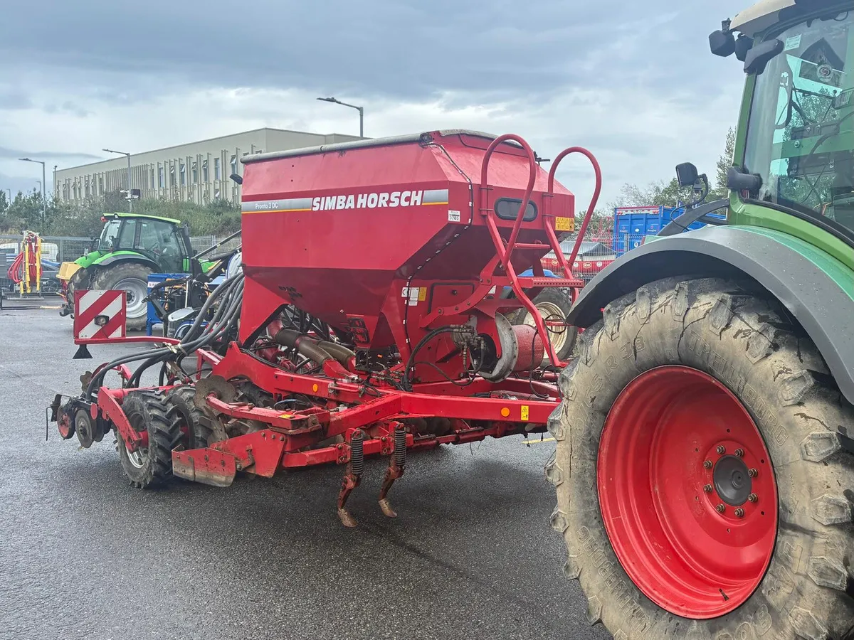 Horsch Seed & Fert 3 Meter Pronto 3DC Drill - Image 1