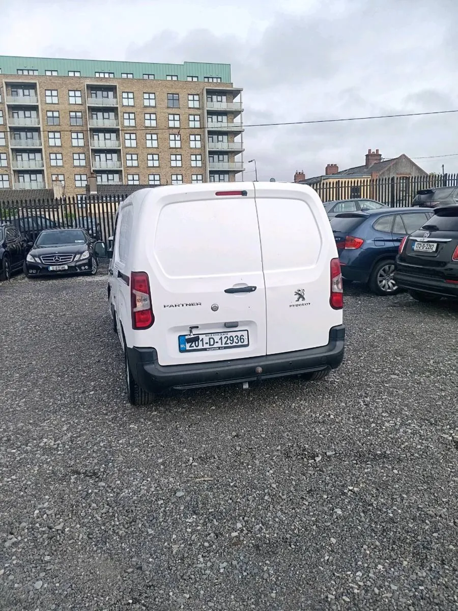 Peugeot patner - Image 3