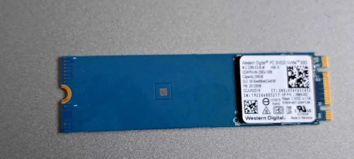 SSD M.2 NVMe - Image 2