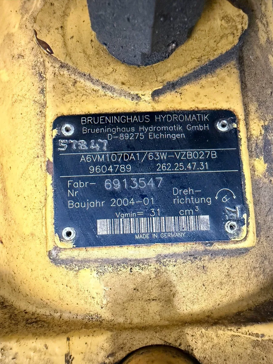 Big hydraulic 2 speed motor - Image 3