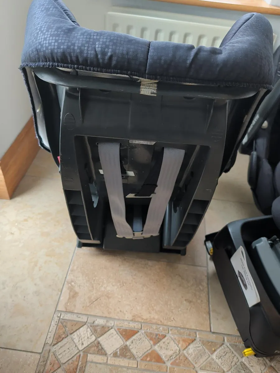 Britax car seat - Image 2