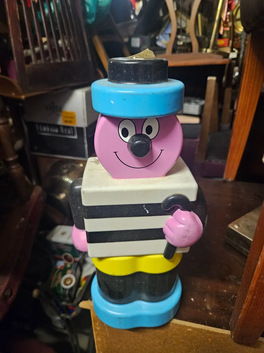 Vintage Bertie Bassett Money Box - Image 3