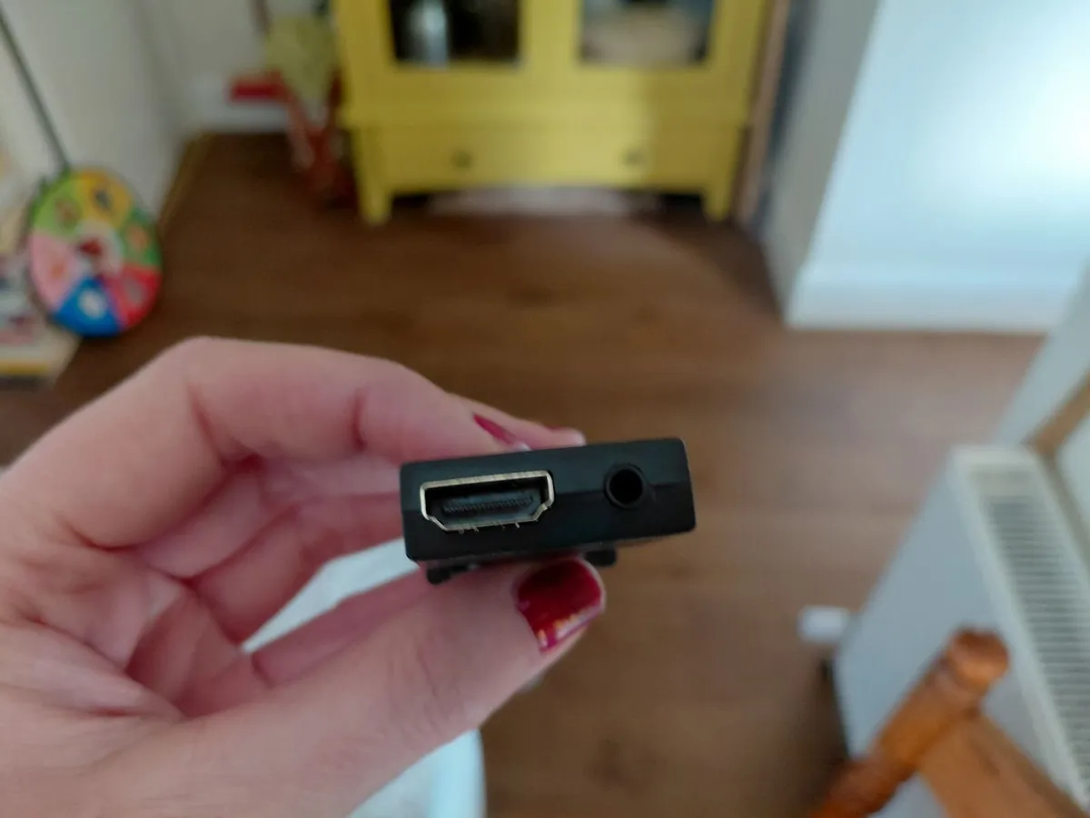 VGA to HDMI Adaptor - Image 3