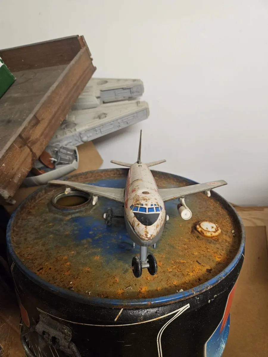 Vintage Tinplate Pressed Steel TWA Aeroplane - Image 1