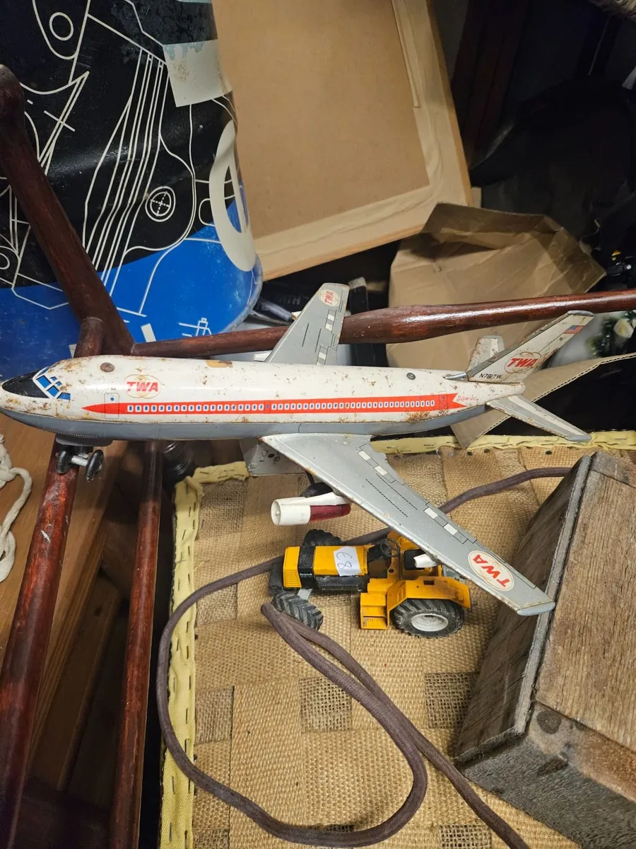 Vintage Tinplate Pressed Steel TWA Aeroplane - Image 2