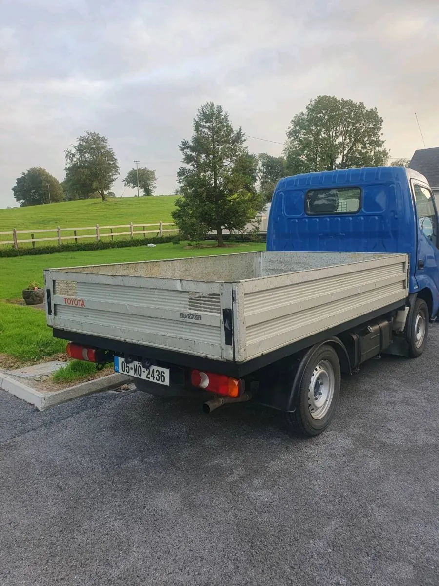 Toyota Dyna  ,New Test  , Fully Serviced - Image 3