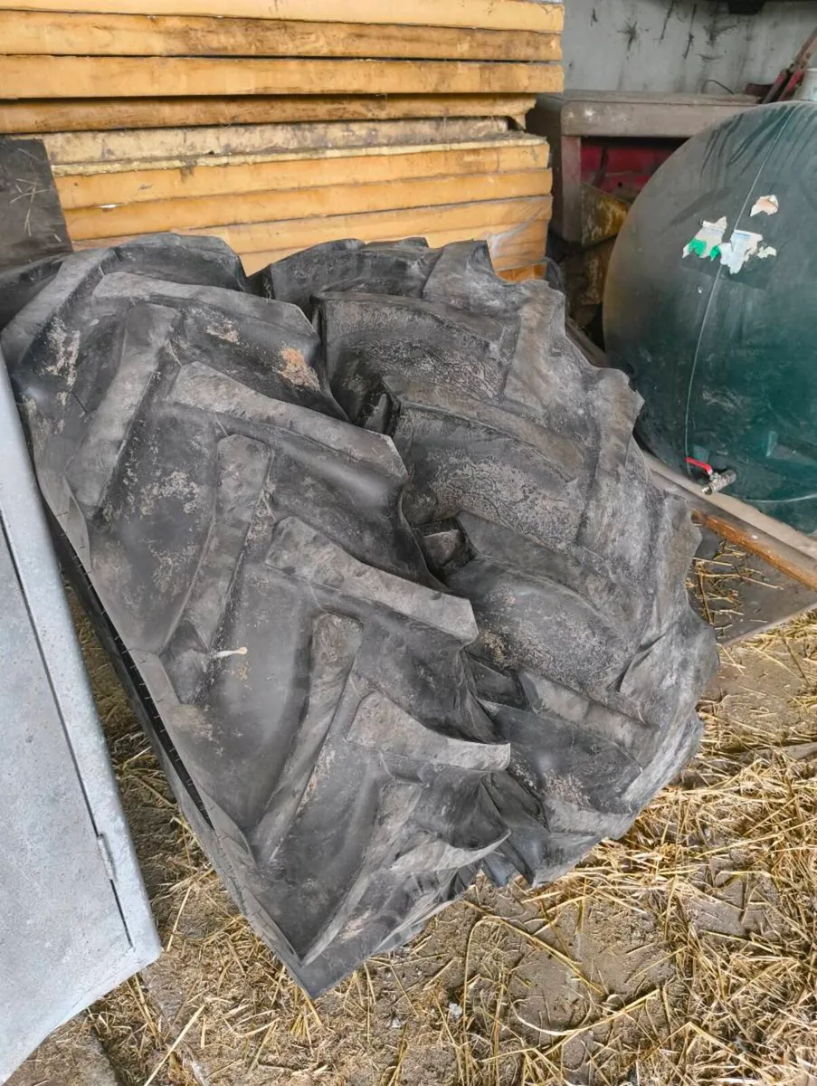 Tyres - Image 3