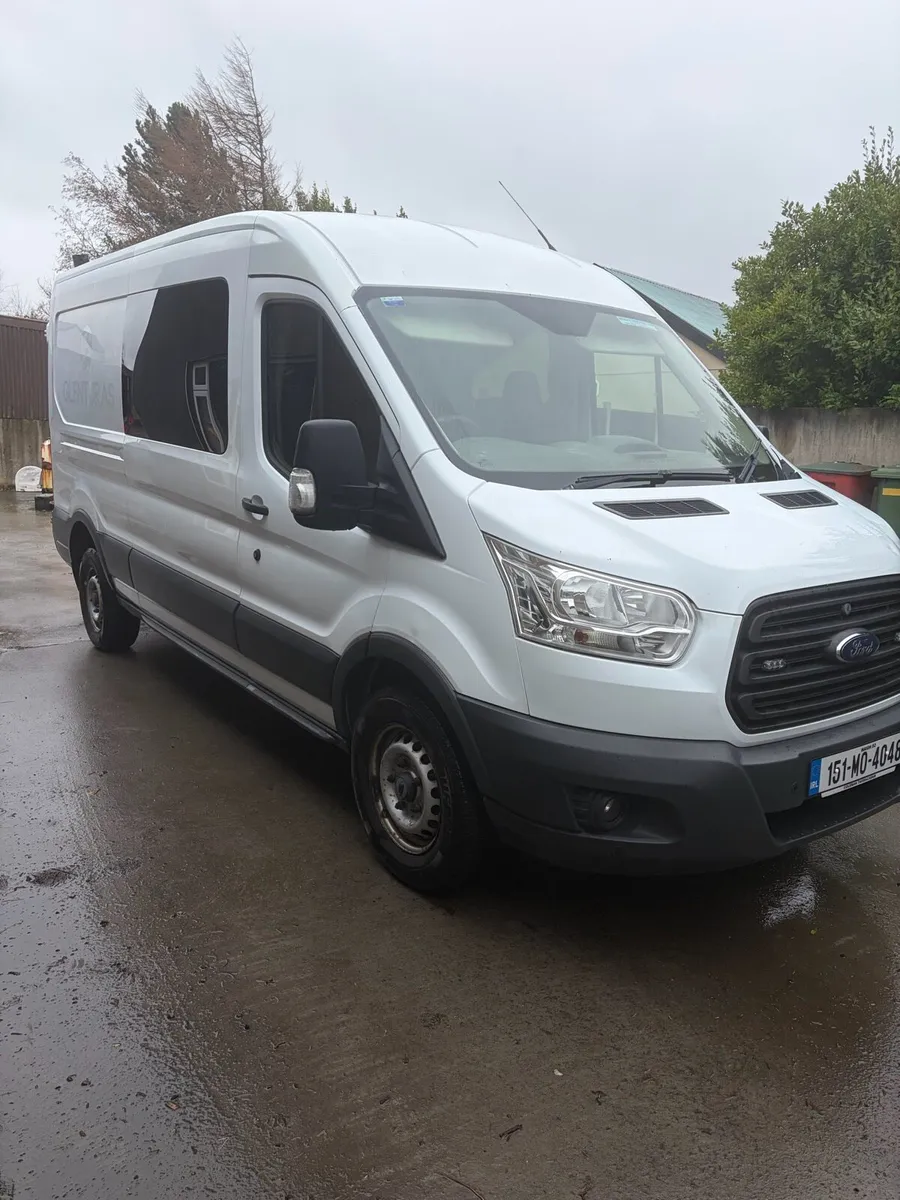 Transit van - Image 1