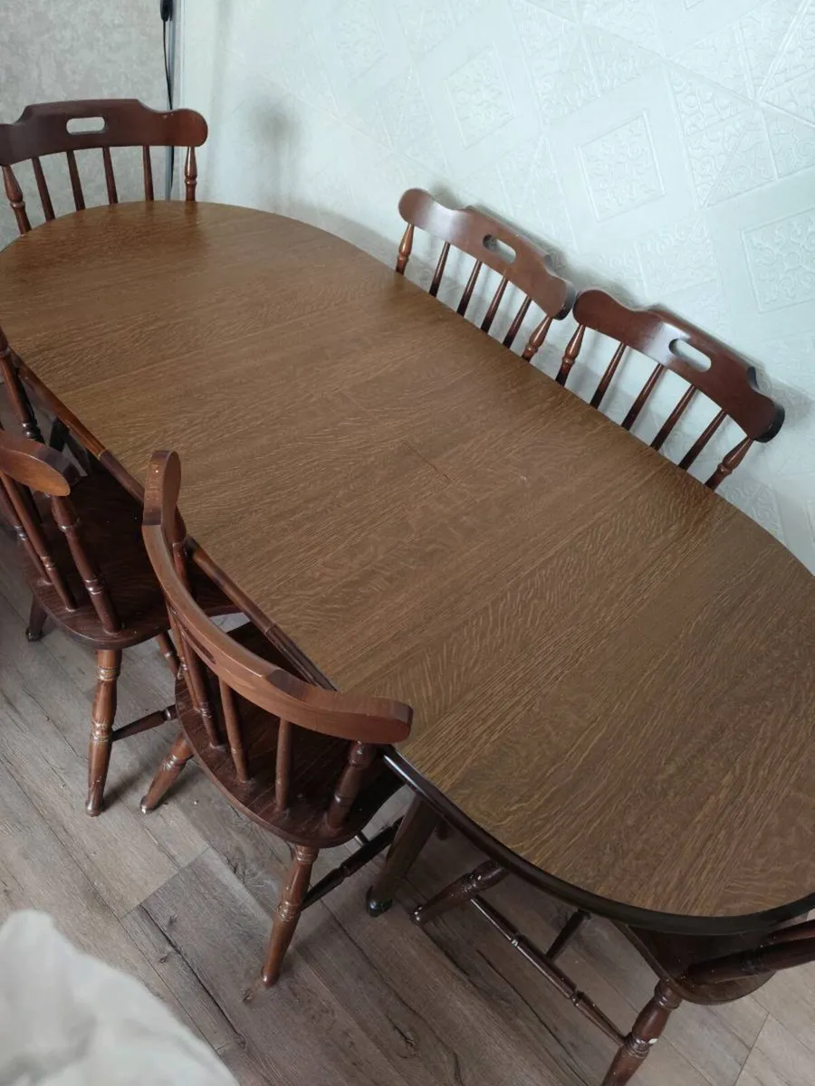 Solid wood dining table - Image 3