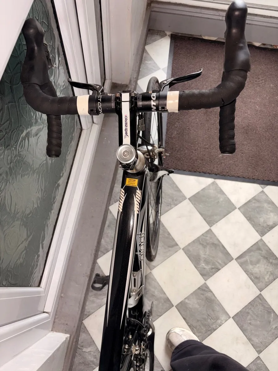 Giant OCR 3 road bike - Image 3