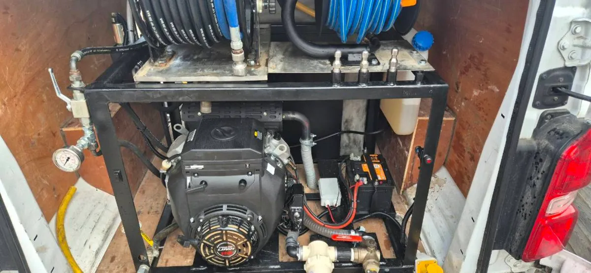 DRAIN UNBLOCKING BUSINESS - Image 2