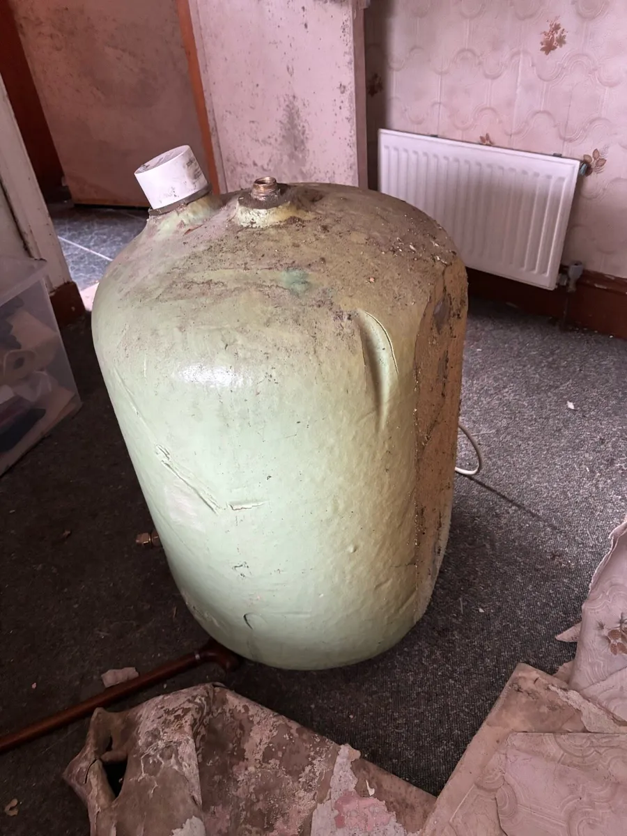 IE SS 30x18 Indirect Insulated Hot Water Cylinder - Image 3