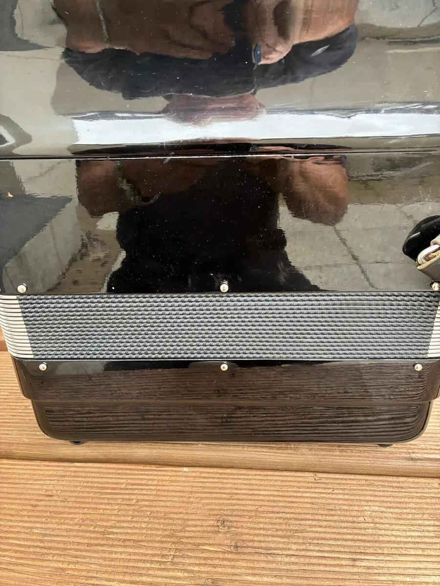 Accordion - Image 3