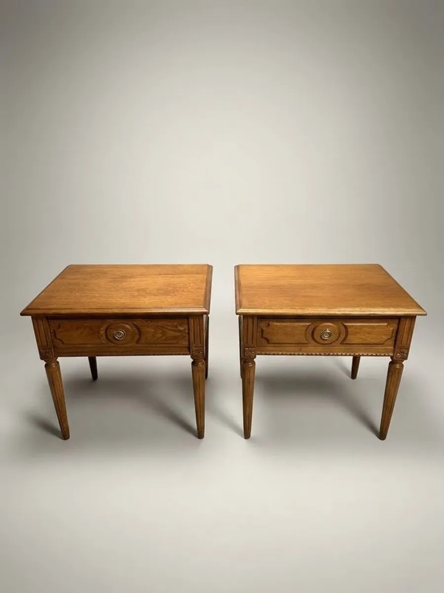 Exceptional Pair of Vintage Oak Bedside Lockers - Image 2