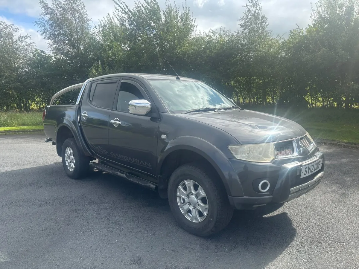 Mitsubishi L200 2012 - Image 1