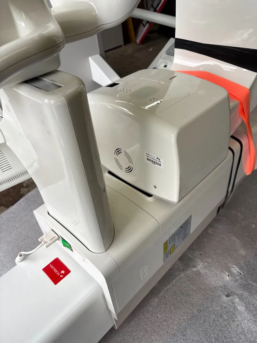 DENTAL EQUIPMENT CLEARANCE – €1,500 TAKES ALL - Image 1