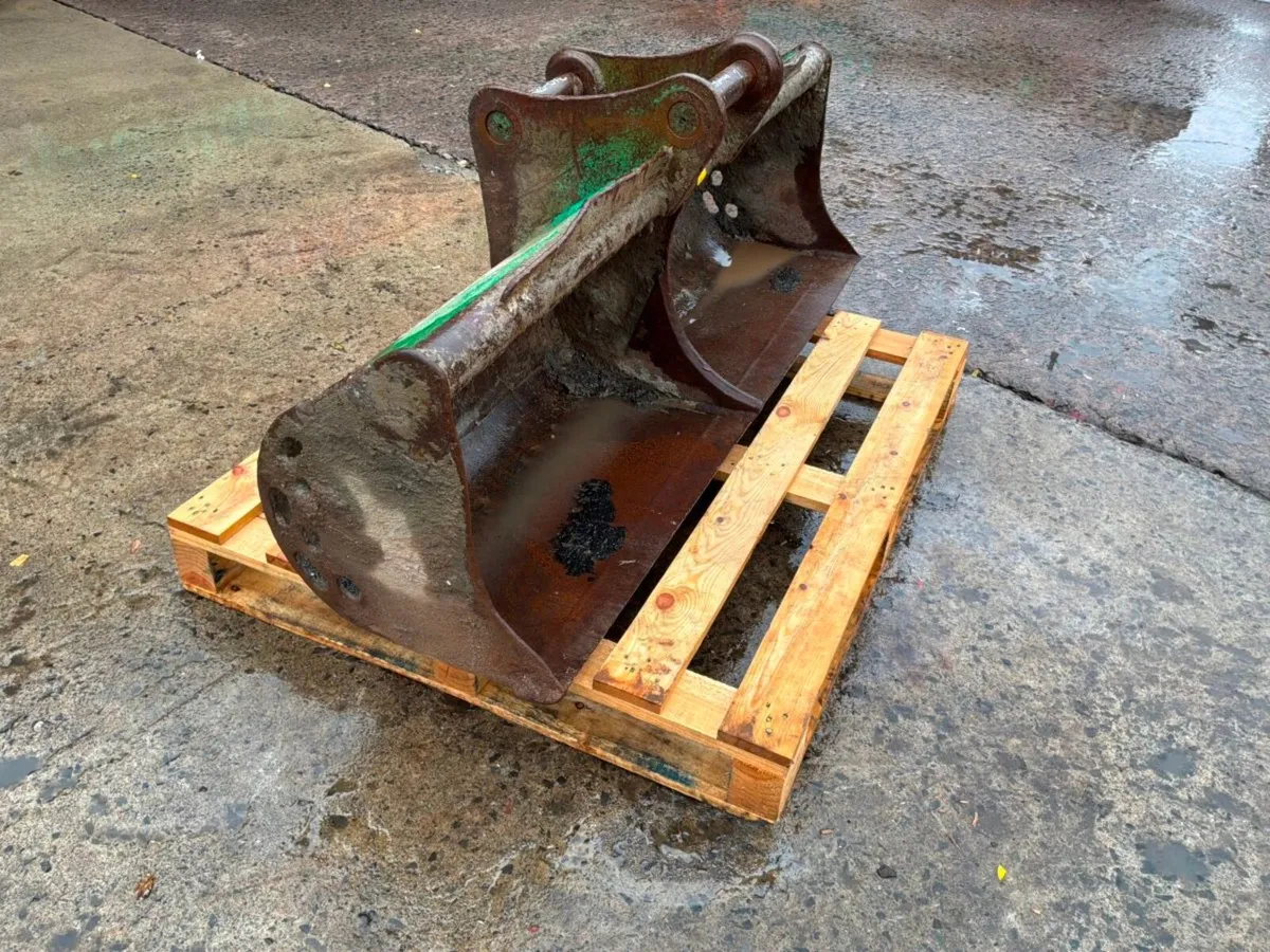 60" Strickland  grading bucket......50mm pins    2 - Image 2