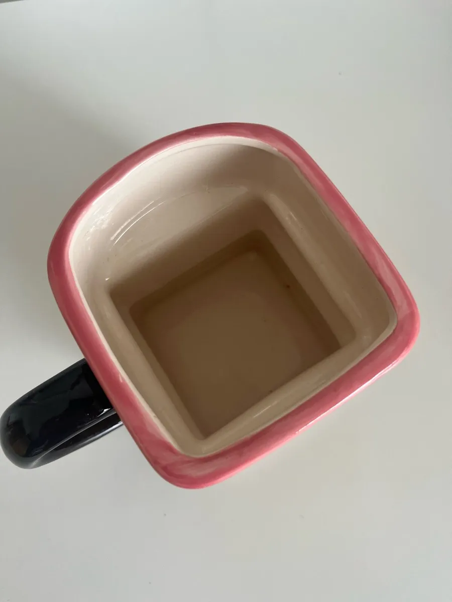 Vintage 3D Liquorice Allsorts Novelty Ceramic Mug - Image 3