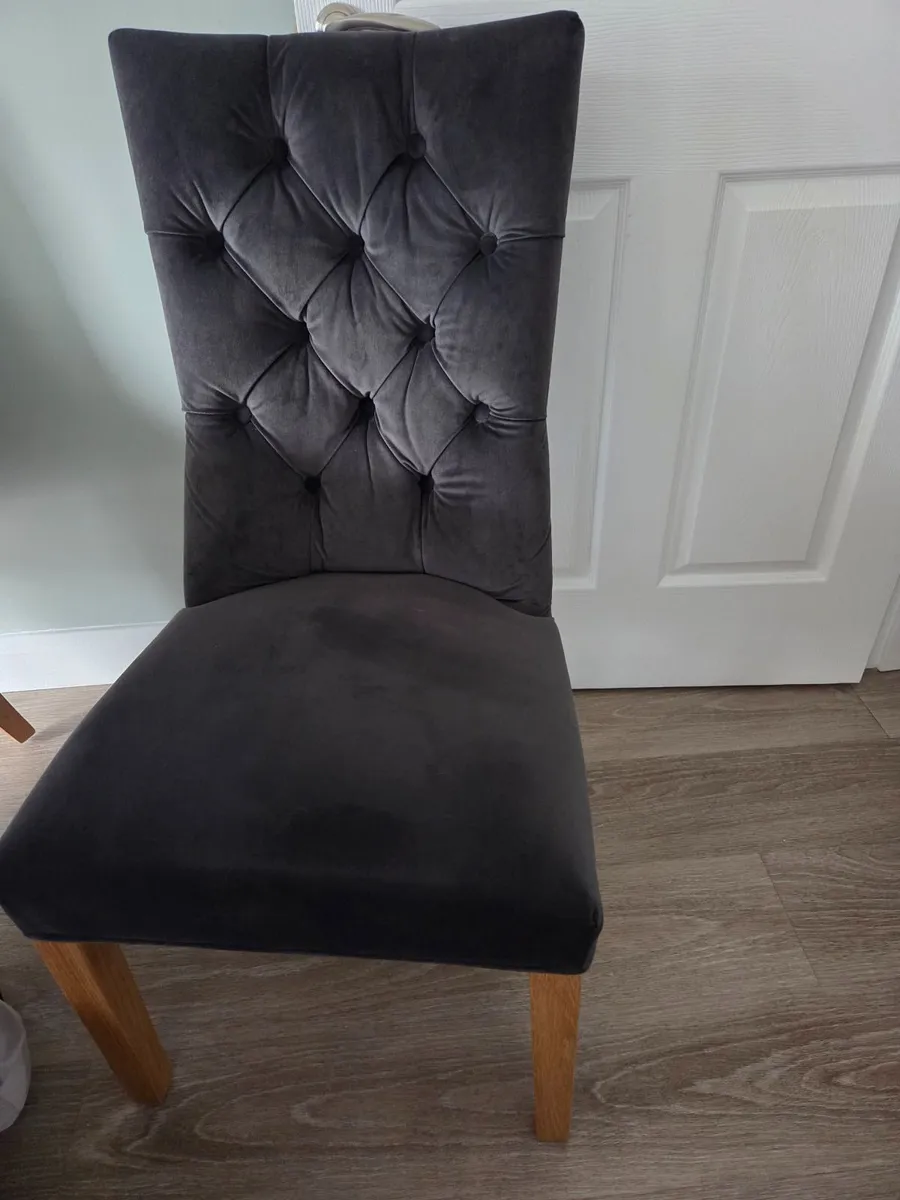Chairs - Image 3