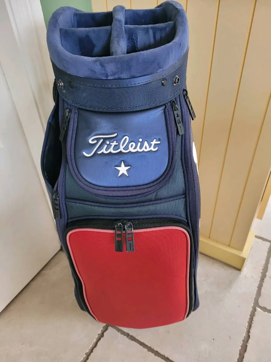 Golf bags - Image 1