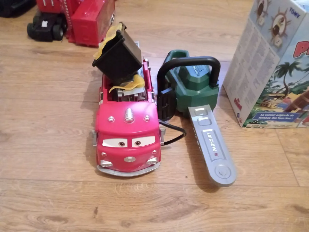 Toys - Image 4