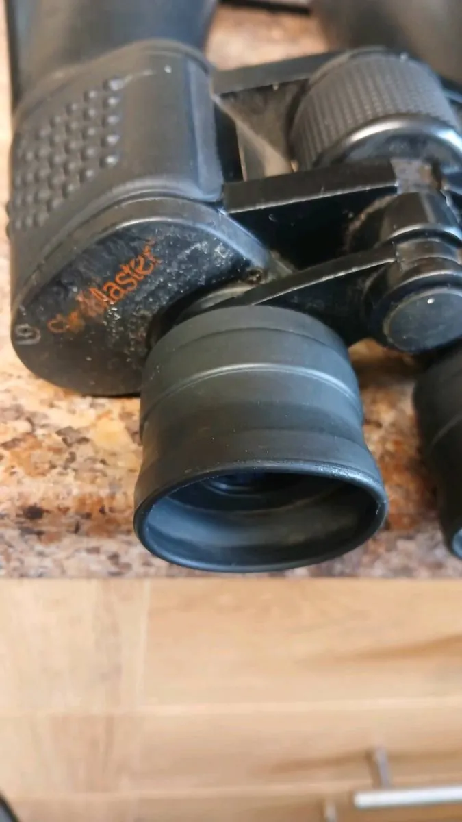 Binoculars - Image 3