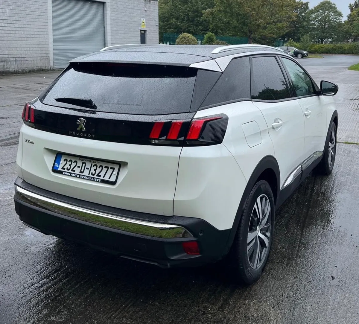2023 Peugeot 3008 AUTOMATIC Commercial - Image 4