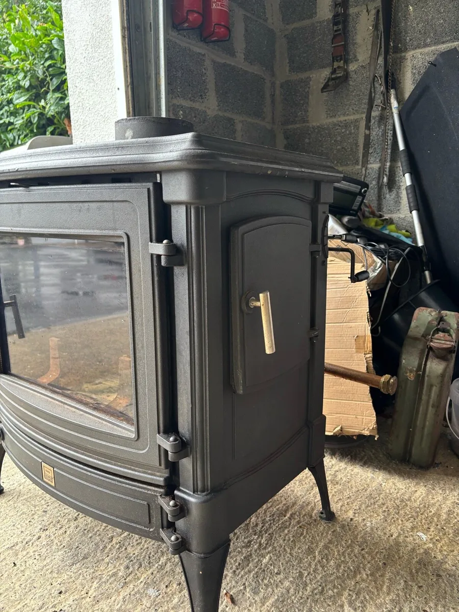 Wood burning stove, with back boiler - Image 2