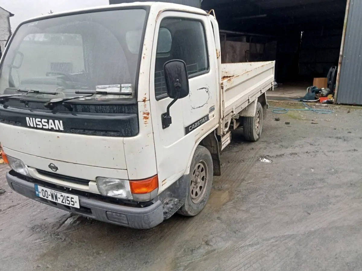 Nissan Cabstar Pickup - Image 2