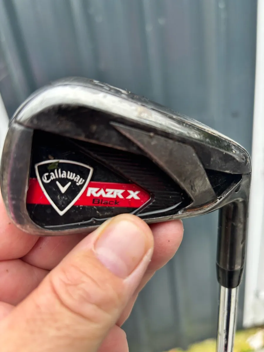 Callaway Razr Black irons(R)M-10 shaft - Image 1
