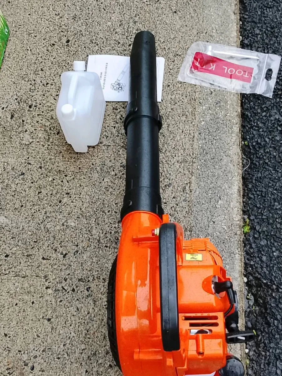 Lead blower new  28cc - Image 3