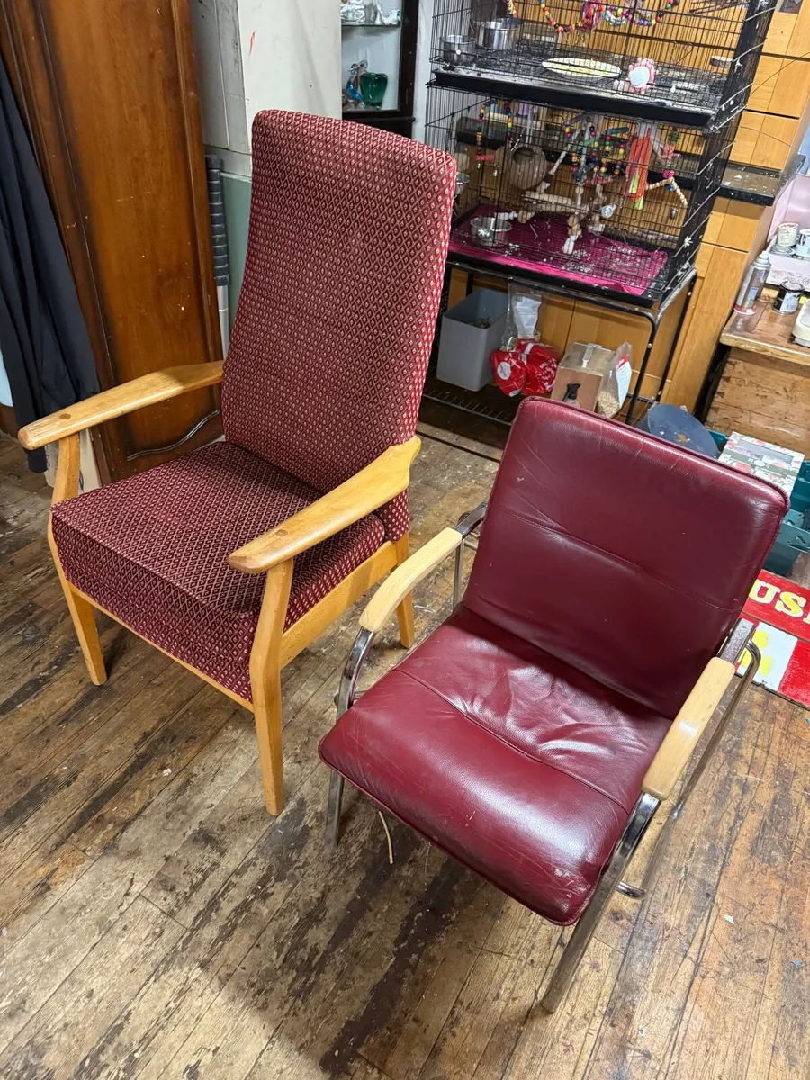 Extra large back friendly Parker Knoll chair - Image 4
